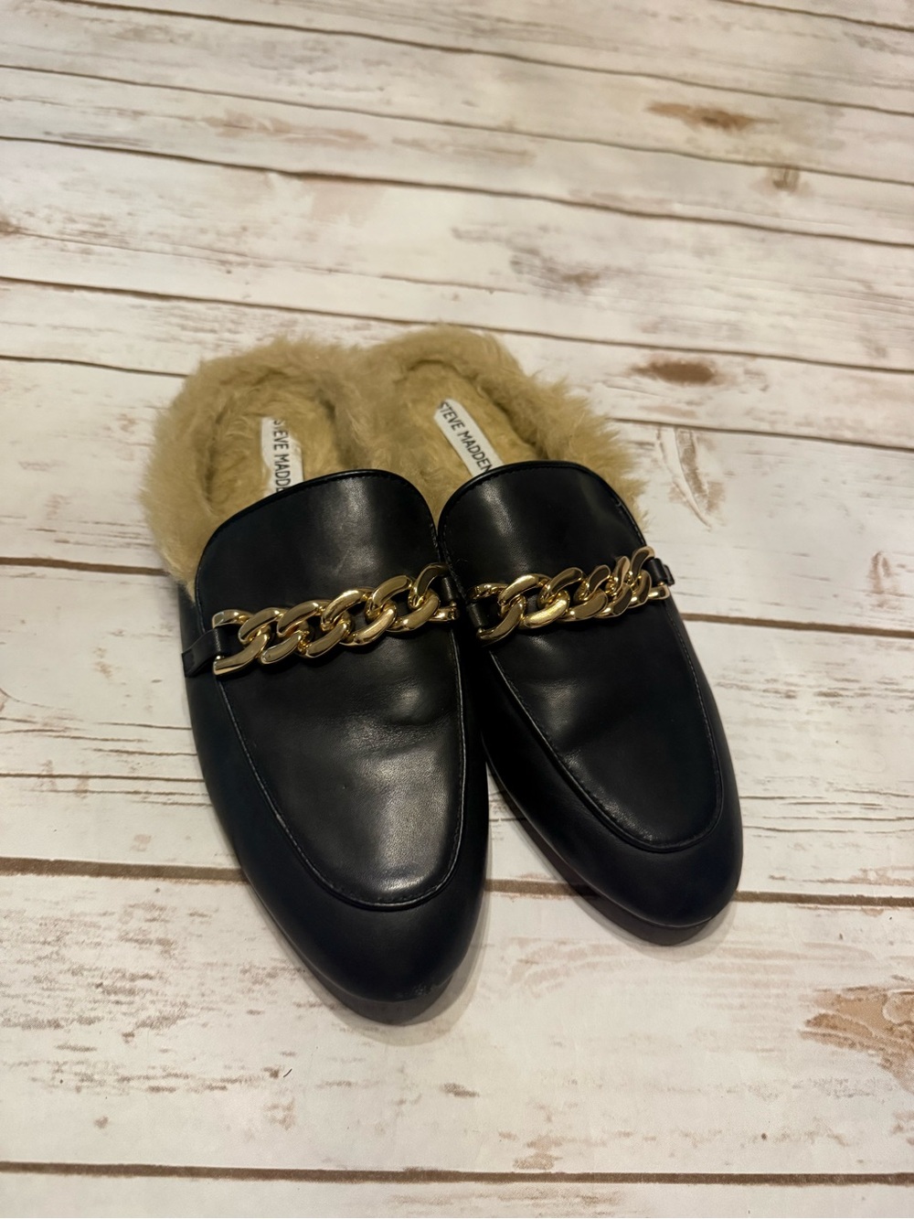 Steve Madden Black Faux Fur-Lined Chain-Trim Mules